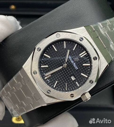 Женские часы Audemars Piguet