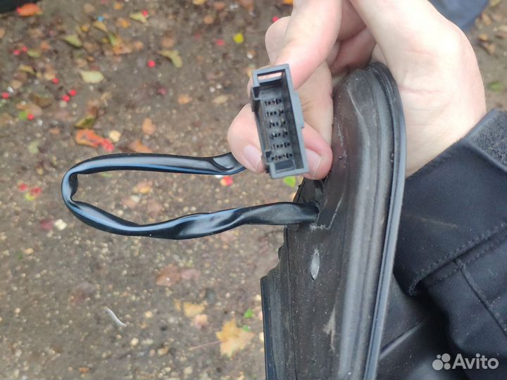 Зеркало правое Vw Golf 4