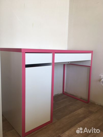 Стол IKEA мики б/у