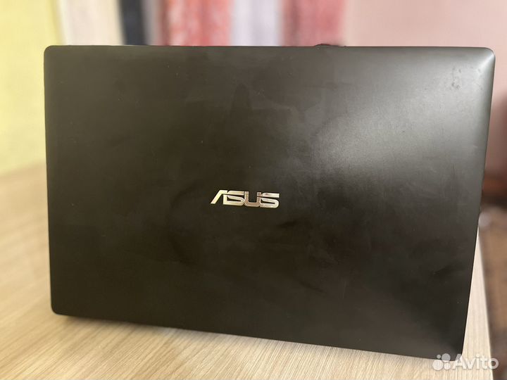 Ноутбук asus x553s