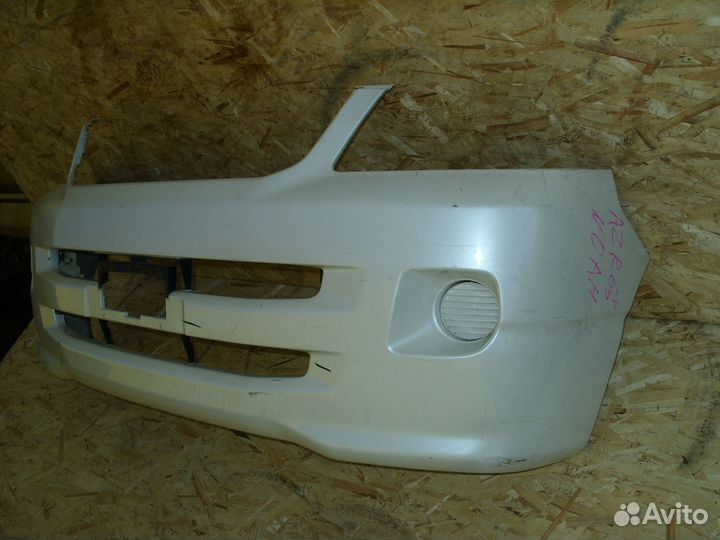 Бампер передний Дорест Toyota Noah R60 Белыйцарапи