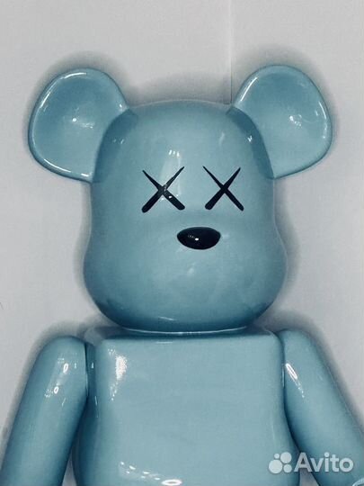 Bearbrick 70 см