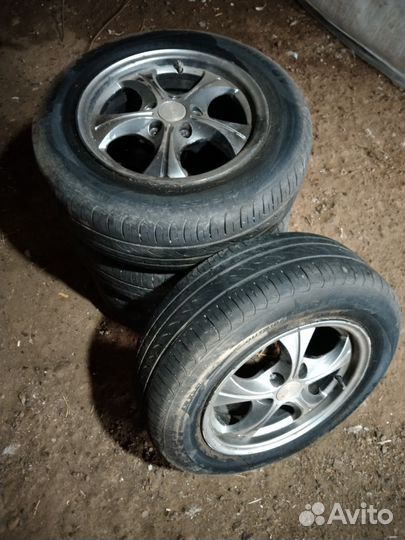 Летние колеса R15 на Ford Focus