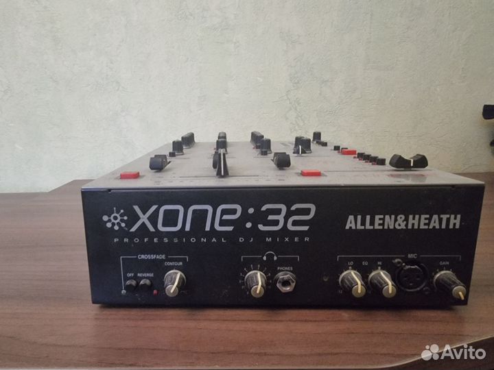 Allen & heath xone 32
