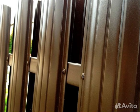 Штакетник металлический, в наличии и под заказ