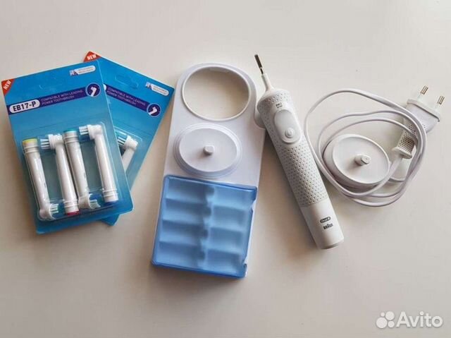 Электрическая зубная щетка Oral b Орал би белая