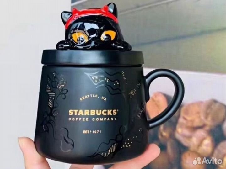 Кружка starbucks игривый черный кот