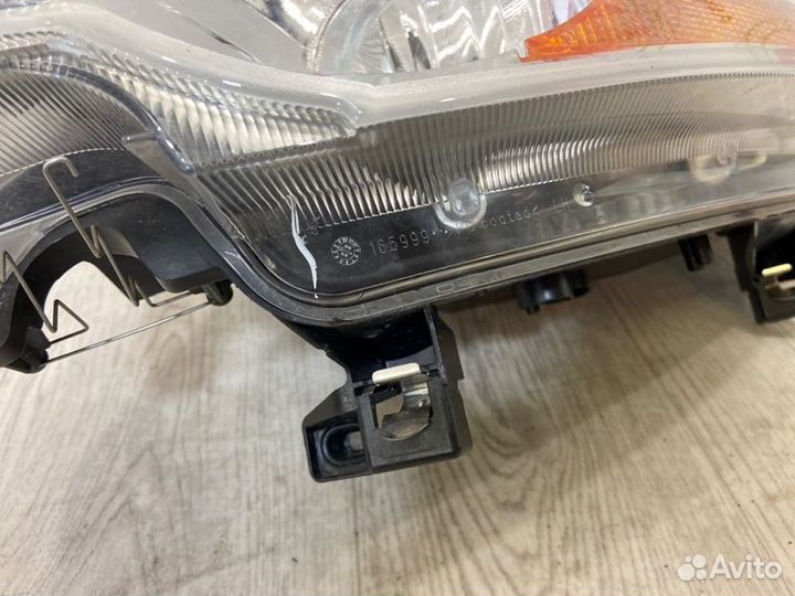 Фара передняя левая Ford Kuga DR txda 2011