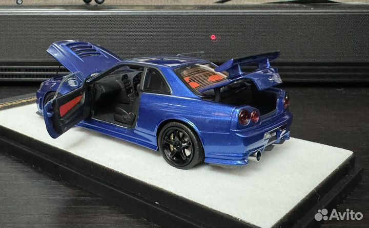 Nissan Skyline R34. 1/43