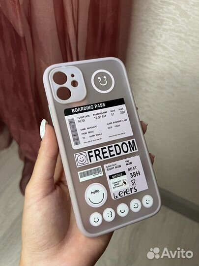 Чехол iPhone 11