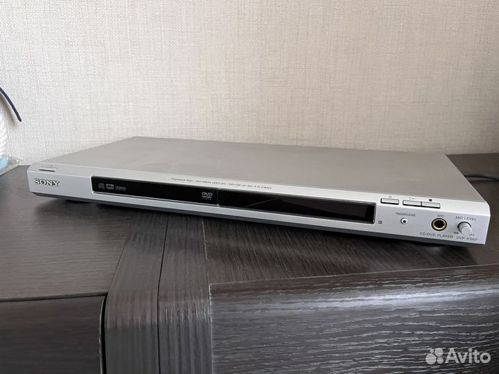 CD/DVD плеер Sony