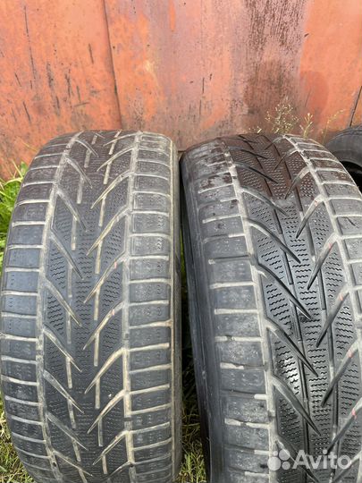 Michelin Primacy 4 215/45 R17