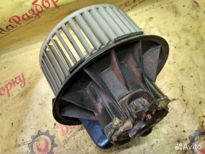 Моторчик печки Ford Contour 1