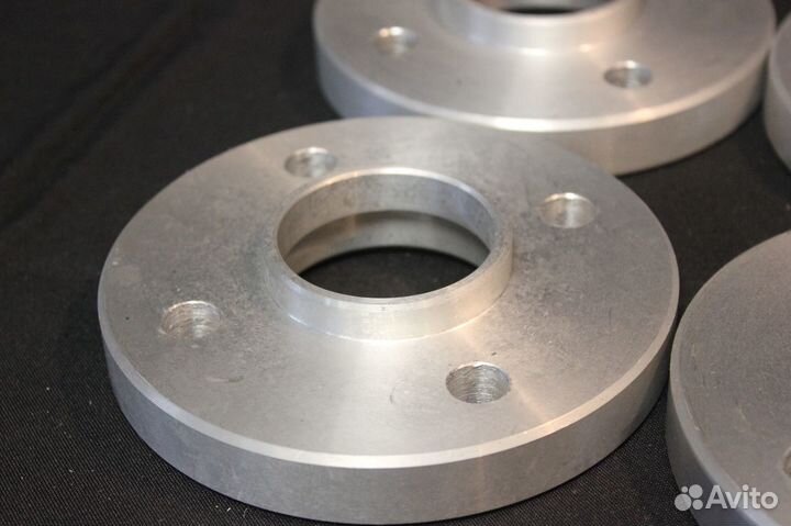 Шайба-проставка 4*100 цо60,1 (20 мм 4 шт)
