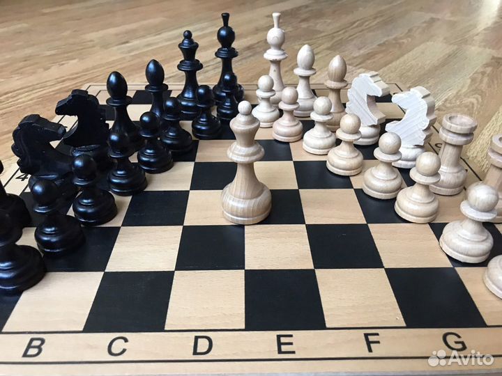Шахматы в коробке