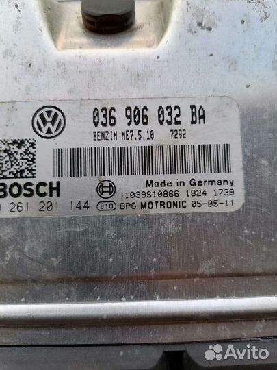 Блок управления двигателем Фольксваген Гольф 5+