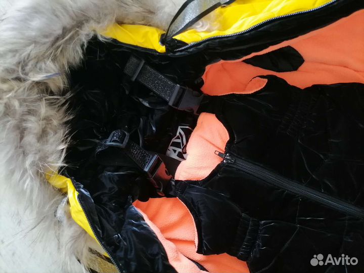 Зимний костюм для девочки