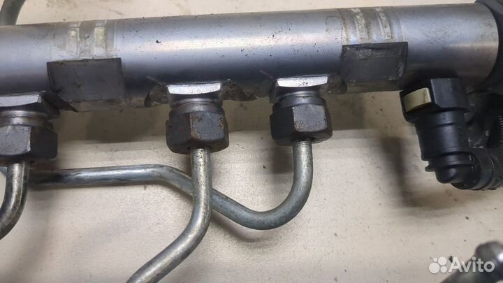 Рампа топливная BMW 1 E87, 2008