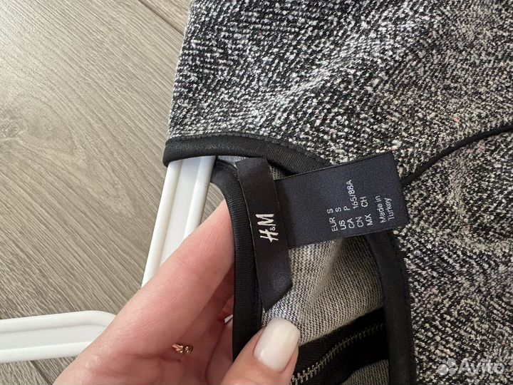 Платье H&M футляр