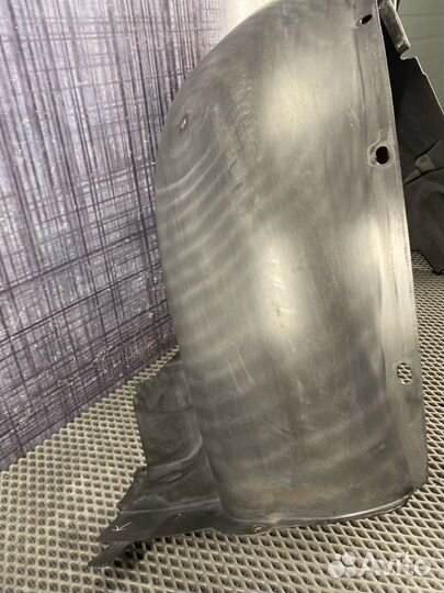 Подкрылок задний левый Bmw X5 E53 M54 2006