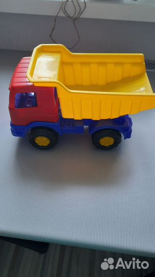 Детские игрушки