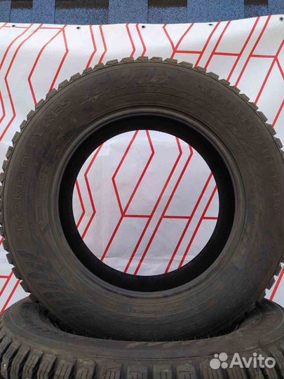 Nokian Tyres Hakkapeliitta 9 SUV 225/65 R17 106T