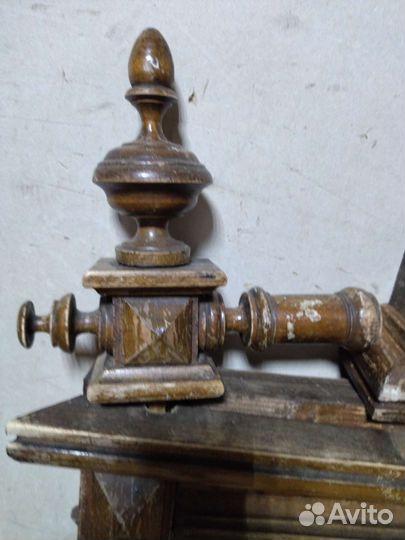 Зеркало старинное