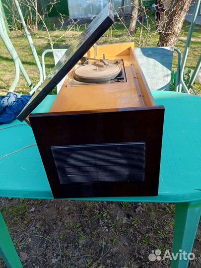 Радиола урал 111