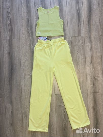 Женские вещи