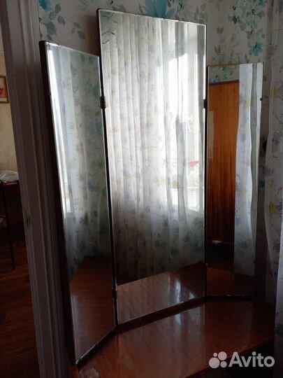 Винтажное советское трюмо