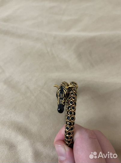 Браслет guess