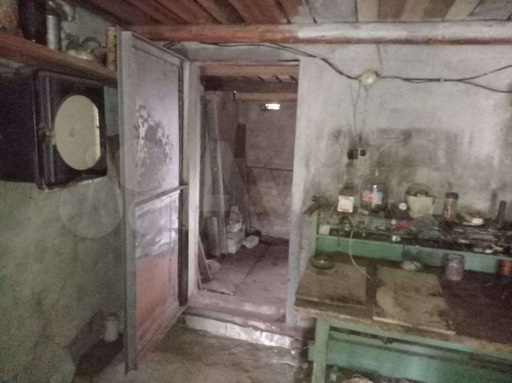 Гараж, > 30 м²