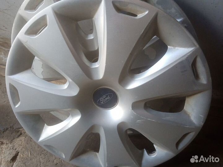 Колпаки на колеса r 16 ford