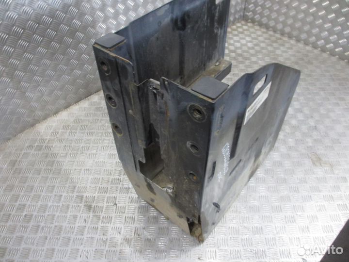 Кронштейн бака AdBlue ford ktgc46-5J290