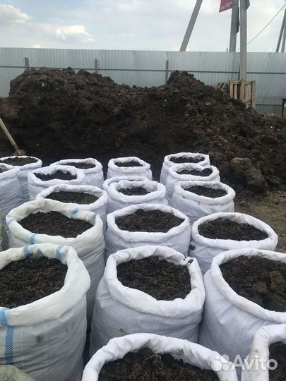 Перегной навоз в мешках Камаз 2-10м3