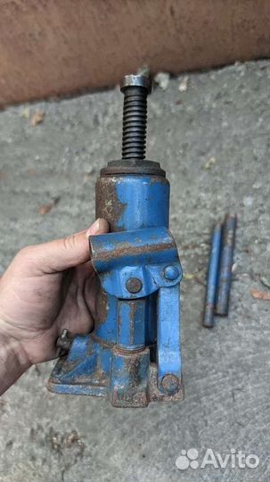 Домкрат гидравлический бу