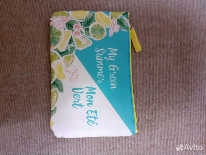 Косметички Ives rocher