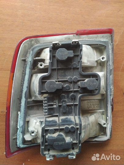 Фонарь задний Опель Вектра А оригинал Италия