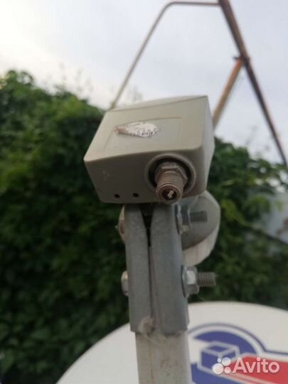 Спутниковая тарелка