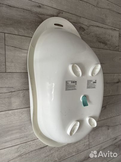 Ванночка для купания новорожденного