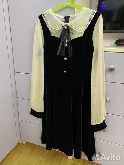 Винтажное бархатное платье