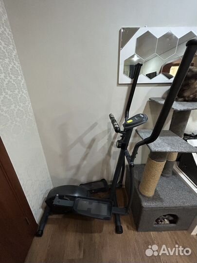 Эллиптический тренажер torneo