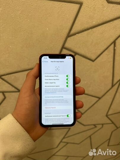 iPhone Xr, 64 ГБ