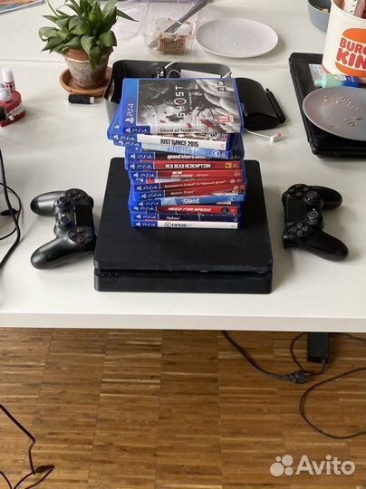 Ps4 slim