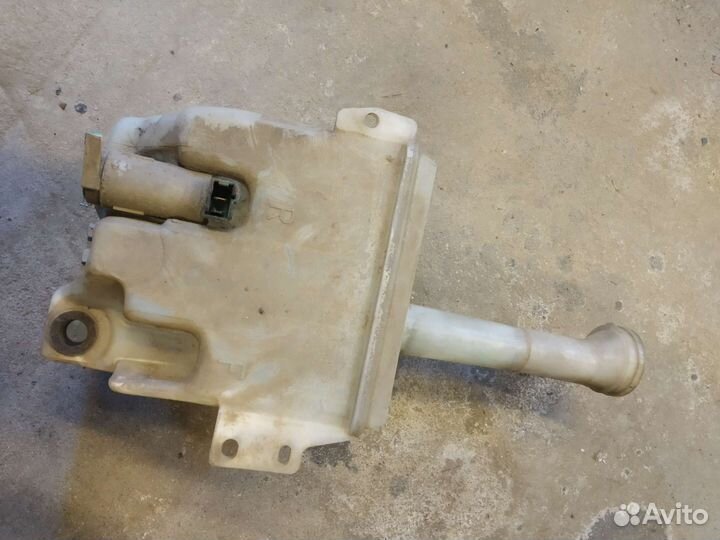 Бачок омывателя