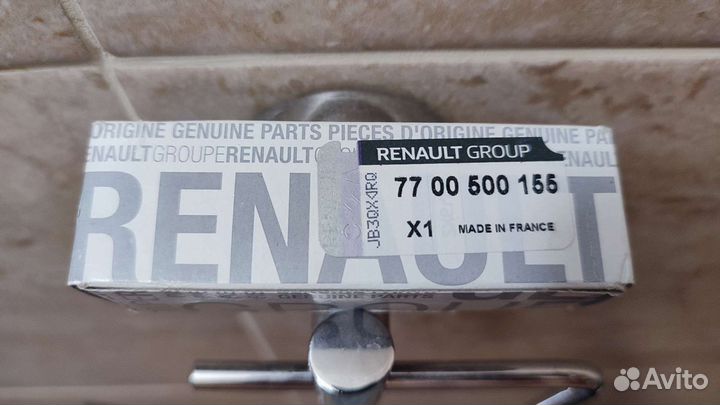 Свечи зажигания 7700500155