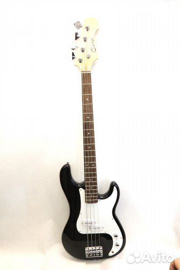 Бас гитара Caraya B300BK