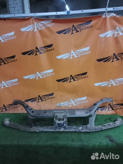 Панель передняя монтажная (телевизор) Ford Focus