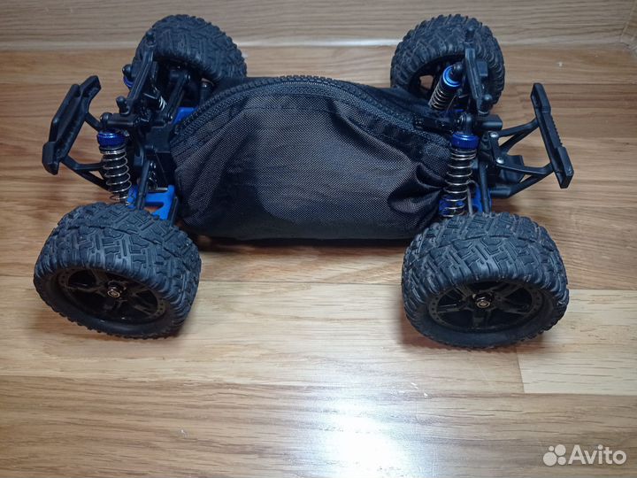Remo Hobby Monster smax 1:16