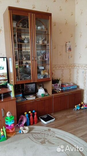 Стенка в гостиную